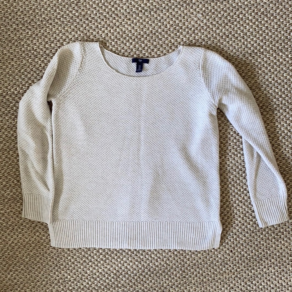 GAP CREAM KNIT SWEATER